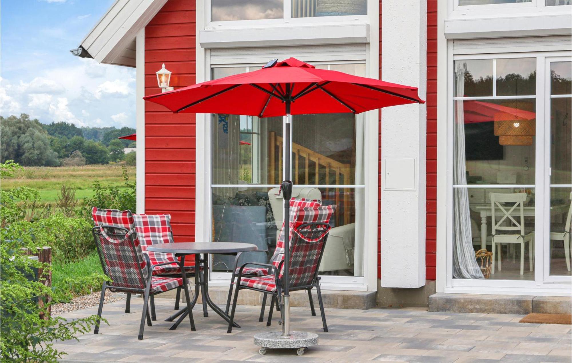 Cozy Home In Zerpenschleuse With Wifi Exterior photo